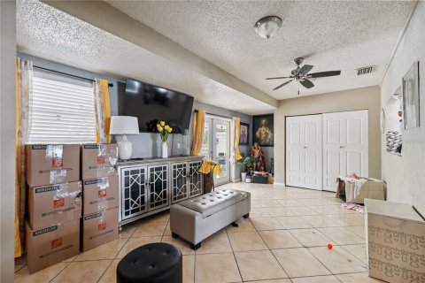 Villa ou maison à vendre à Spring Hill, Floride: 5 chambres, 311.22 m2 № 1831792 - photo 17