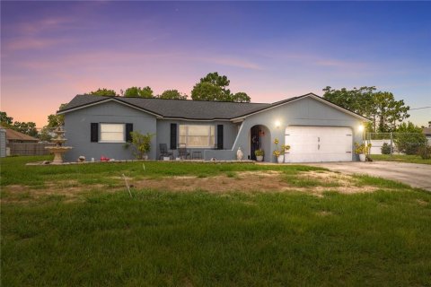 Villa ou maison à vendre à Spring Hill, Floride: 5 chambres, 311.22 m2 № 1831792 - photo 1