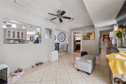 Villa ou maison à vendre à Spring Hill, Floride: 5 chambres, 311.22 m2 № 1831792 - photo 19