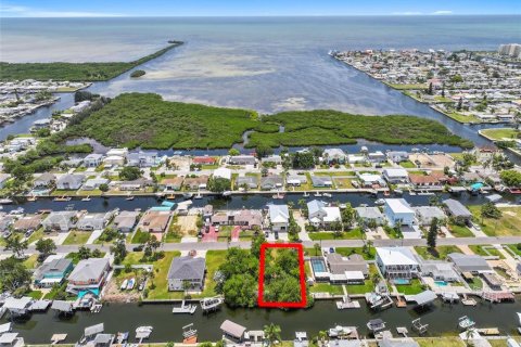 Land in Hudson, Florida № 2150592