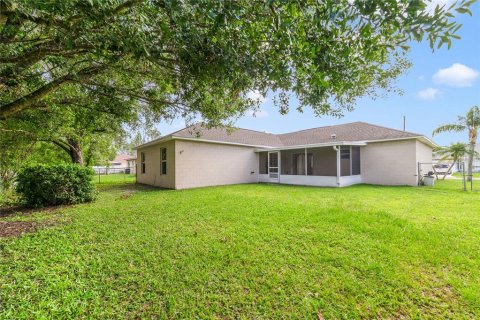 House in Kissimmee, Florida 4 bedrooms, 154.22 sq.m. № 1831463 - photo 22