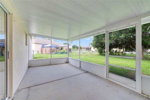 House in Kissimmee, Florida 4 bedrooms, 154.22 sq.m. № 1831463 - photo 21