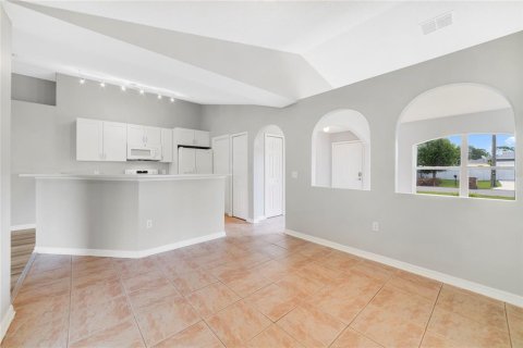 House in Kissimmee, Florida 4 bedrooms, 154.22 sq.m. № 1831463 - photo 20