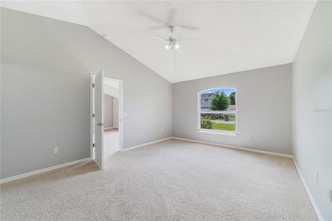 House in Kissimmee, Florida 4 bedrooms, 154.22 sq.m. № 1831463 - photo 9