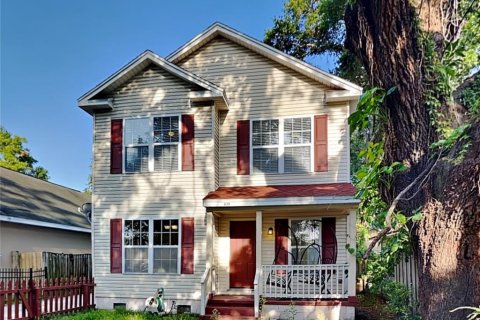 House in Orlando, Florida 3 bedrooms, 128.76 sq.m. № 2349689