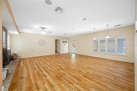 House in Tarpon Springs, Florida 3 bedrooms, 230.12 sq.m. № 1684656 - photo 26