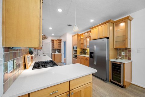 House in Tarpon Springs, Florida 3 bedrooms, 230.12 sq.m. № 1684656 - photo 20