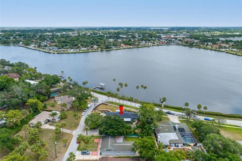 House in Tarpon Springs, Florida 3 bedrooms, 230.12 sq.m. № 1684656 - photo 3