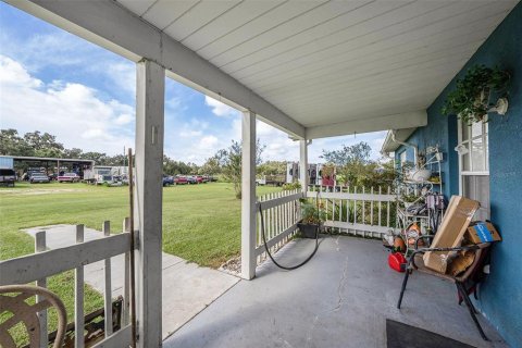 Casa en venta en Dade City, Florida, 3 dormitorios, 148.64 m2 № 1915086 - foto 5