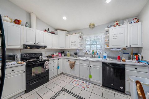 Casa en venta en Dade City, Florida, 3 dormitorios, 148.64 m2 № 1915086 - foto 13
