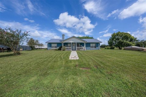 Casa en venta en Dade City, Florida, 3 dormitorios, 148.64 m2 № 1915086 - foto 2