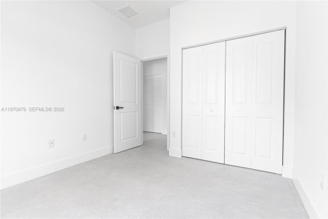 Купить виллу или дом в Майами, Флорида 3 спальни, 157.93м2, № 2032708 - фото 21