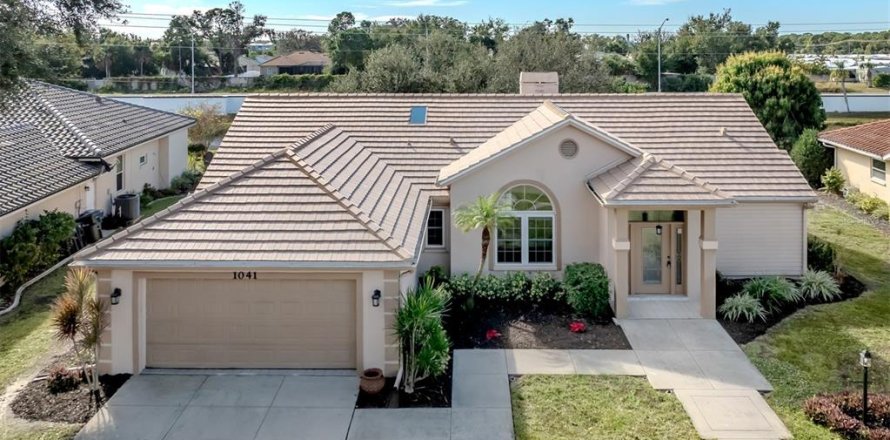 Villa ou maison à Nokomis, Floride 3 chambres, 179.77 m2 № 2142323