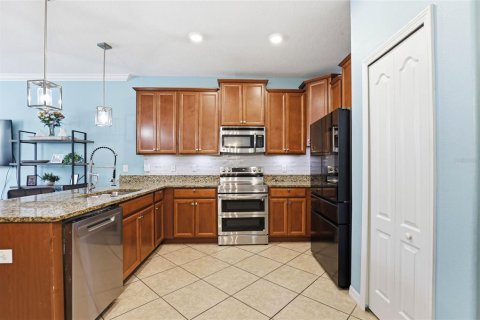 Touwnhouse à vendre à Wesley Chapel, Floride: 3 chambres, 172.15 m2 № 2215671 - photo 10