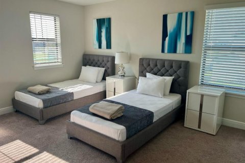 Купить виллу или дом в Хейнс-Сити, Флорида 7 комнат, 235.69м2, № 1797807 - фото 15