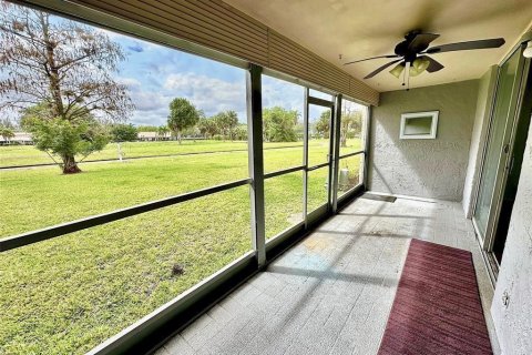Condo in Margate, Florida, 2 bedrooms  № 2182455 - photo 9