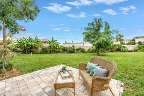 Купить кондоминиум в Сент-Питерсберг, Флорида 8 комнат, 115.66м2, № 1905027 - фото 2