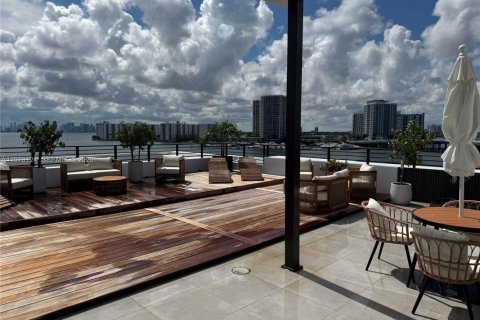 Copropriété à vendre à Miami Beach, Floride: 3 chambres, 205.31 m2 № 2042052 - photo 18