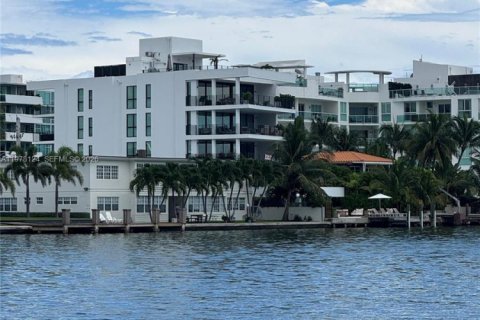 Copropriété à vendre à Miami Beach, Floride: 3 chambres, 205.31 m2 № 2042052 - photo 23