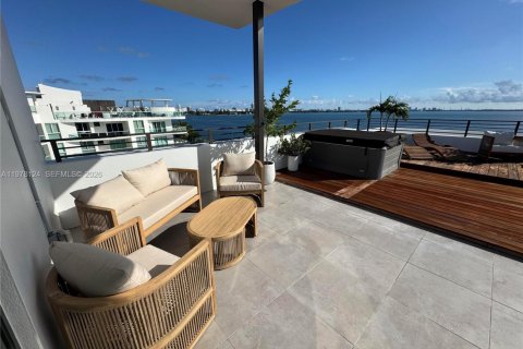 Copropriété à vendre à Miami Beach, Floride: 3 chambres, 205.31 m2 № 2042052 - photo 28