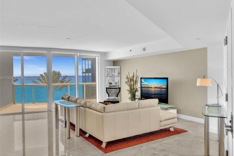 Copropriété à vendre à Sunny Isles Beach, Floride: 2 chambres, 175.21 m2 № 1735799 - photo 5