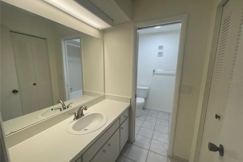 Copropriété à vendre à Largo, Floride: 3 chambres, 141.21 m2 № 1566936 - photo 27
