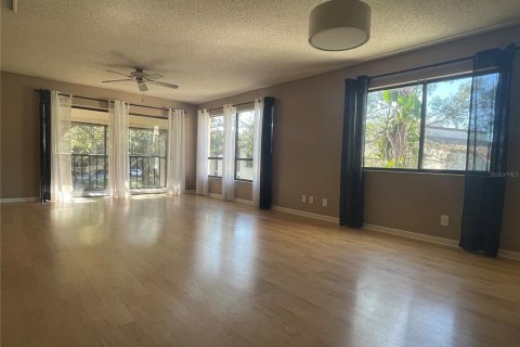 Copropriété à vendre à Largo, Floride: 3 chambres, 141.21 m2 № 1566936 - photo 3