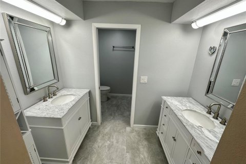Copropriété à vendre à Largo, Floride: 3 chambres, 141.21 m2 № 1566936 - photo 21
