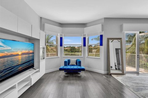 Casa en venta en Miramar, Florida, 5 dormitorios, 325.25 m2 № 2257942 - foto 23