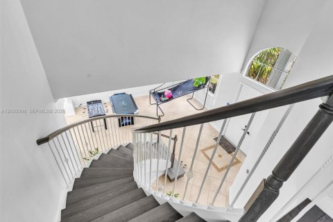 Casa en venta en Miramar, Florida, 5 dormitorios, 325.25 m2 № 2257942 - foto 21