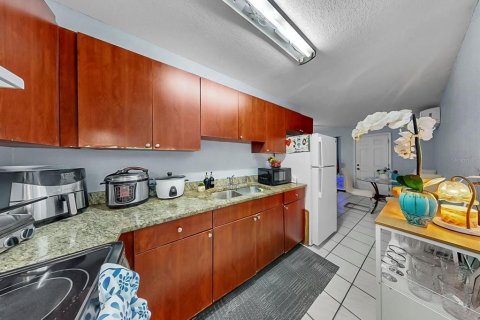 Villa ou maison à vendre à Tampa, Floride: 5 chambres, 194.54 m2 № 2139583 - photo 21