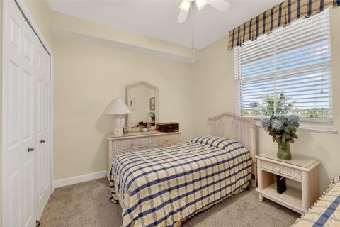 Condo in Punta Gorda, Florida, 2 bedrooms  № 2199820 - photo 9