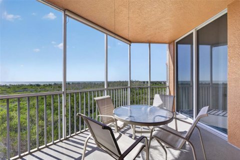Condo in Punta Gorda, Florida, 2 bedrooms  № 2199820 - photo 19