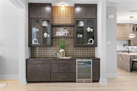 Купить виллу или дом в Тампа, Флорида 12 комнат, 528.89м2, № 2204104 - фото 19