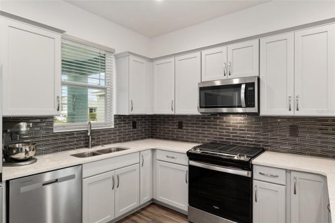 Купить виллу или дом в Окала, Флорида 9 комнат, 136.47м2, № 1652432 - фото 12