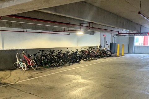 Condominio en venta en Doral, Florida, 2 dormitorios, 104.98 m2 № 2005554 - foto 19