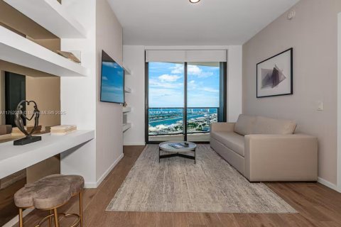Copropriété à louer à Miami, Floride: 2 chambres, 75.99 m2 № 1864991 - photo 6