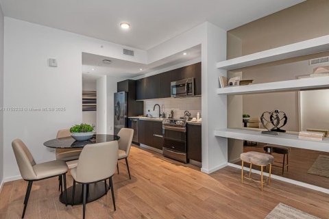 Copropriété à louer à Miami, Floride: 2 chambres, 75.99 m2 № 1864991 - photo 10