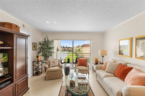 Condo in Sunrise, Florida, 2 bedrooms  № 2047126