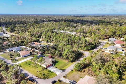 House in North Port, Florida 4 bedrooms, 225.47 sq.m. № 1866740 - photo 18
