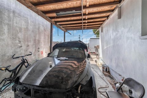 Купить коммерческую недвижимость в Майами, Флорида № 2051403 - фото 23