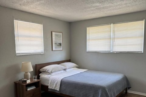 Condo in Jacksonville, Florida, 3 bedrooms № 2083378 - photo 2