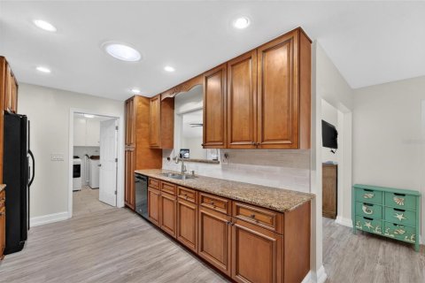 Casa en venta en Sun City Center, Florida, 2 dormitorios, 205.87 m2 № 2100627 - foto 16