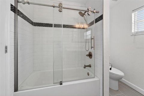 Casa en venta en Sun City Center, Florida, 2 dormitorios, 205.87 m2 № 2100627 - foto 25