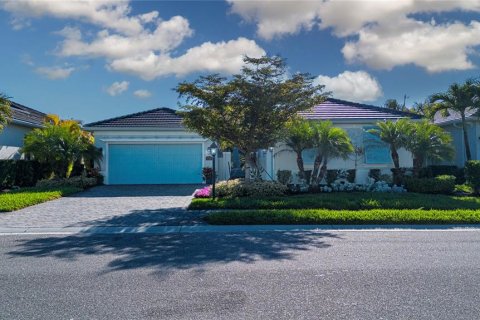 House in Sarasota, Florida 3 bedrooms, 242.29 sq.m. № 2093410