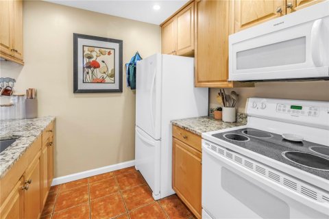 Copropriété à vendre à Sarasota, Floride: 1 chambre, 66.33 m2 № 2116714 - photo 15