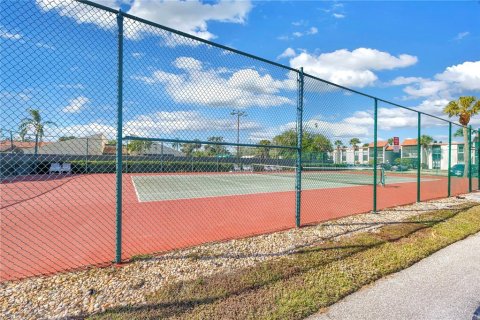 Copropriété à vendre à Sarasota, Floride: 1 chambre, 66.33 m2 № 2116714 - photo 24