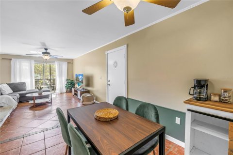 Copropriété à vendre à Sarasota, Floride: 1 chambre, 66.33 m2 № 2116714 - photo 10