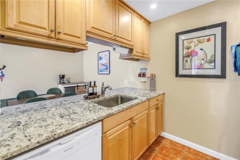 Copropriété à vendre à Sarasota, Floride: 1 chambre, 66.33 m2 № 2116714 - photo 13