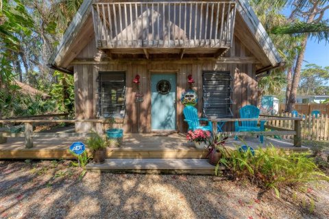 House in Englewood, Florida 3 bedrooms, 146.14 sq.m. № 1513201 - photo 2